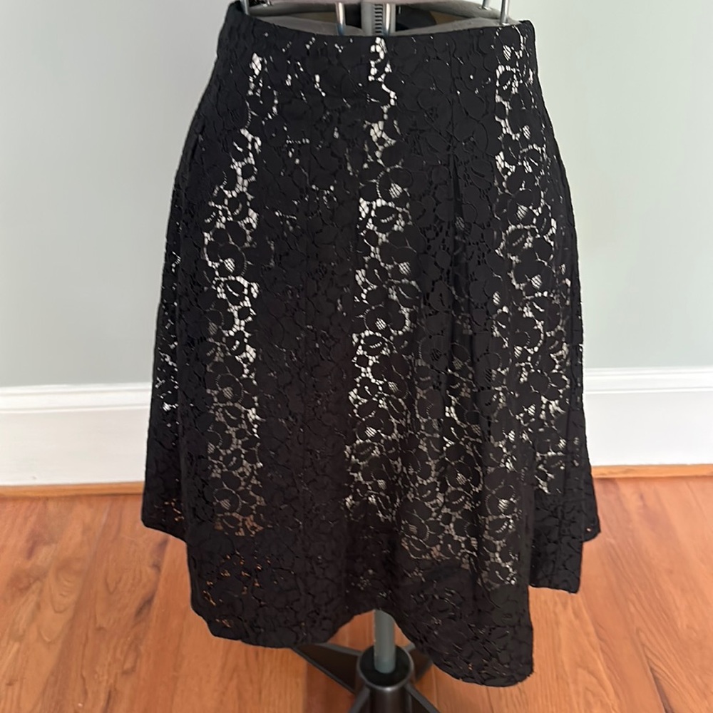 Talbots lined  black lace skirt 2p